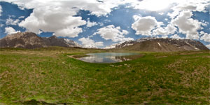 Lago de Kuh-e Gol- Provincia de Kohkiluyeh y Buyer Ahmad, ciudad de Si Sakht